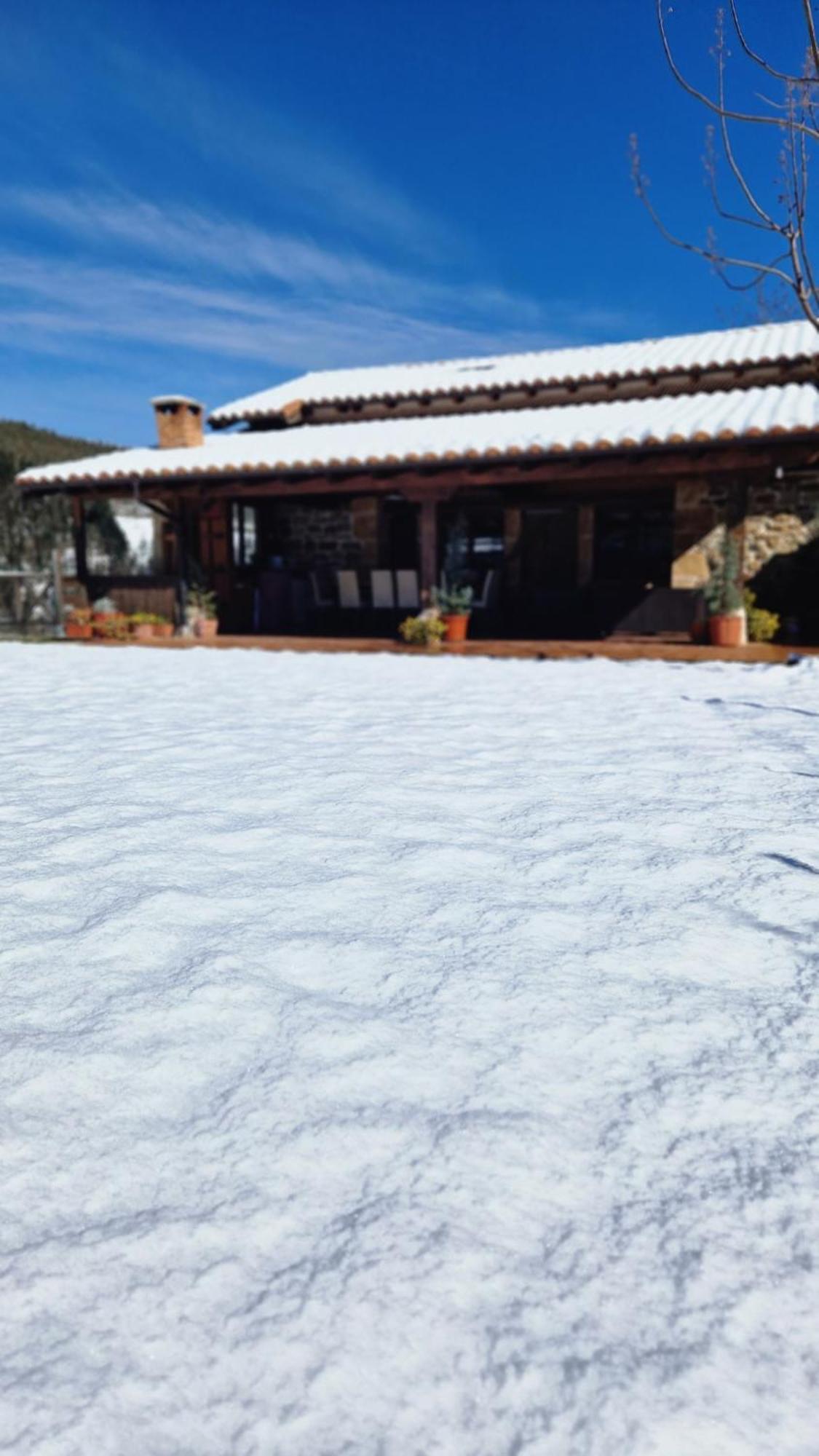 Casa De Pueblo Las Golondrinas De Luena San Miguel de Luena 外观 照片